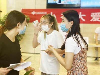 活动|【活动】“小礼大爱 为福添彩”——山东福彩走进济南万科中心