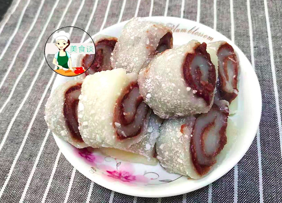 餐厅里|糯米粉一定要试试此做法,一蒸一卷,软嫩甜香,一口一块真解馋