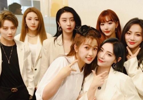  THE9|尖叫之夜阵容，UNINE和THE9参加不算啥，还有大厂男孩，终于等到