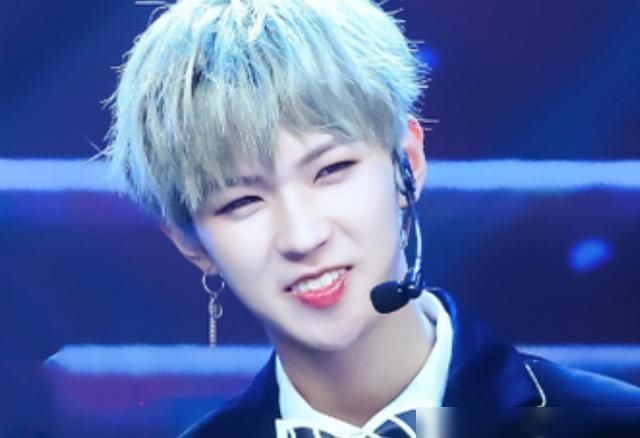  男团|《少年之名》男团出道就糊，就连名字都被吐槽，像是在闹着玩