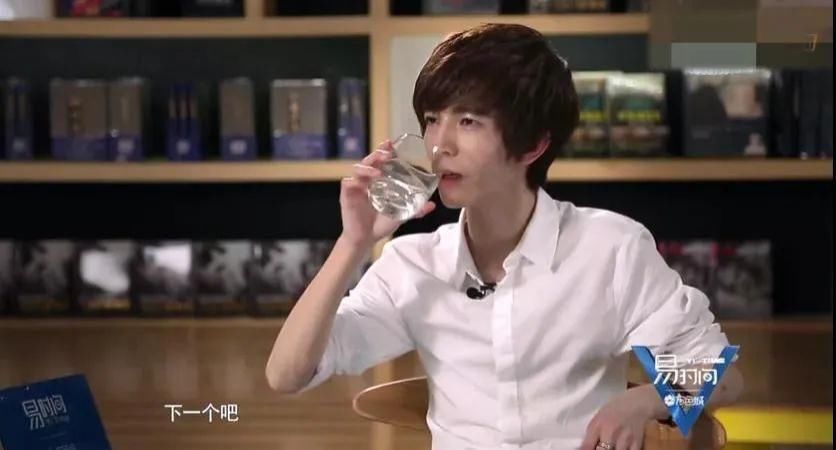  伊能静|伊能静算什么，杨幂郭敬明都差点被她问哭