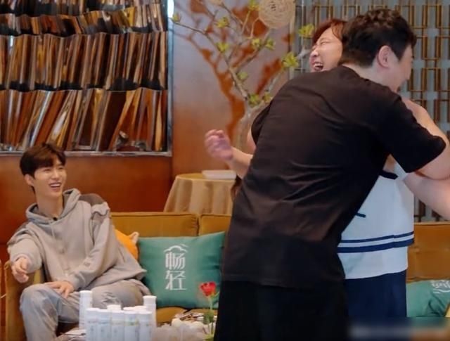 户外真人|《青春环游记2》凭什么成为年度最佳综艺?原因只有一个