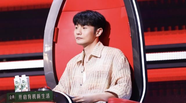  导师对决赛|《好声音》导师混战：李荣浩战队失一大将，四转学员程欣被淘汰