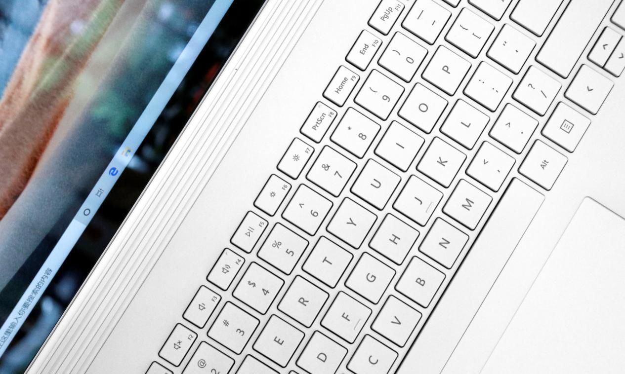  笔电|雨露均沾的Surface Book 3，便是笔电的未来么