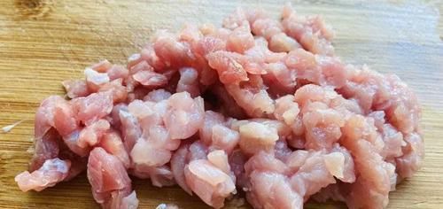 简单|入秋后,这种蔬菜多囤点,每天炒一盘,做法简单,好吃又下饭