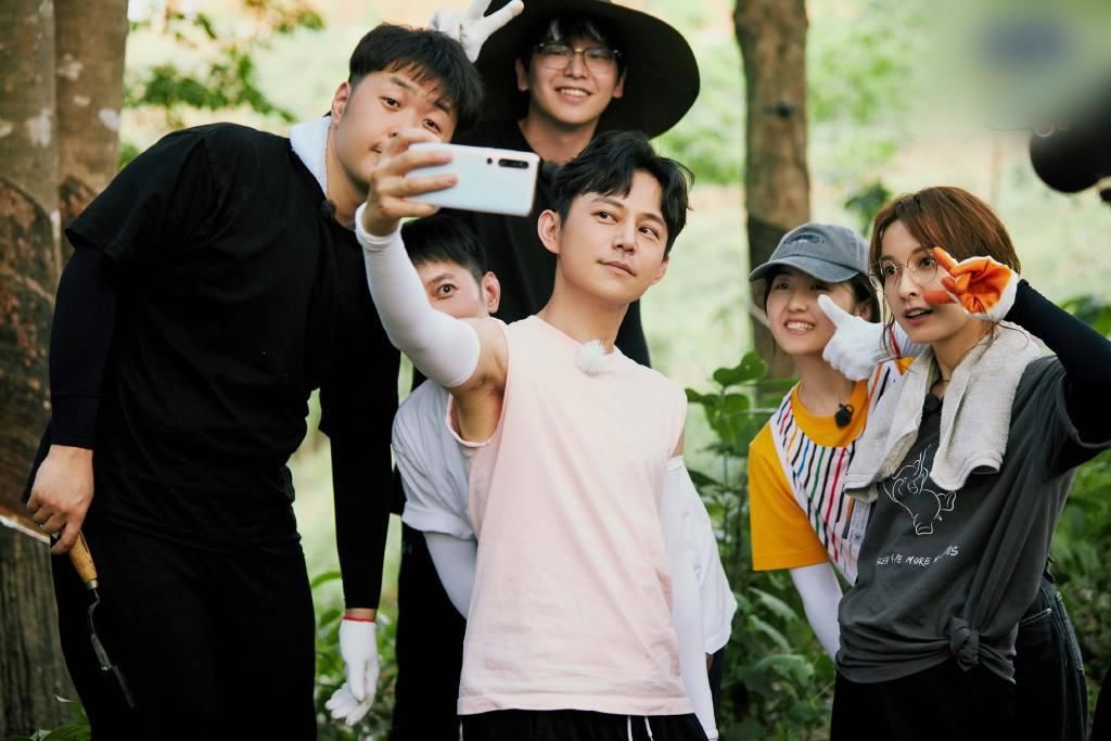  回归|《向往4》收官嘉宾曝光，阵容同第一季开场相似，节目或不再回归