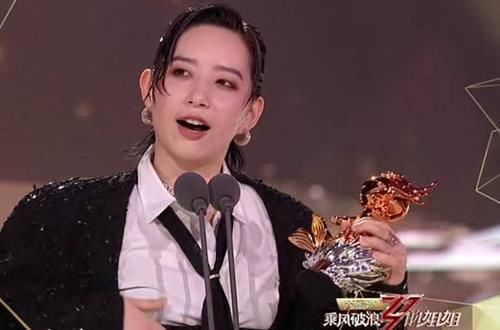  成团之夜|《浪姐》成团名单全揭晓，宁静万茜顺利出道，王霏霏落选让人意外