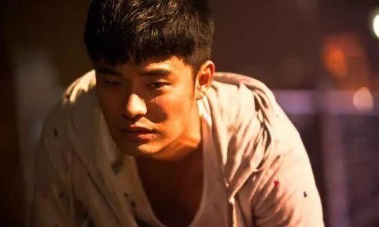  鹿晗|《跑男》成员中的隐形富豪，和王思聪住一个小区，鹿晗都比不过