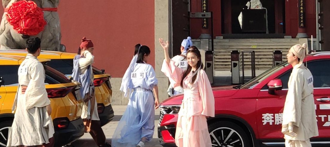 奔跑|奔跑吧的所有成员都穿着古装蔡徐坤杨颖太亮眼