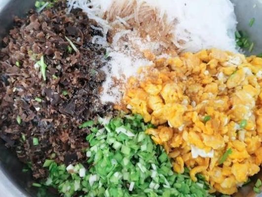 受欢迎|纯素馅饺子好吃有诀窍,调馅时加点它,又鲜又香,比肉饺子受欢迎