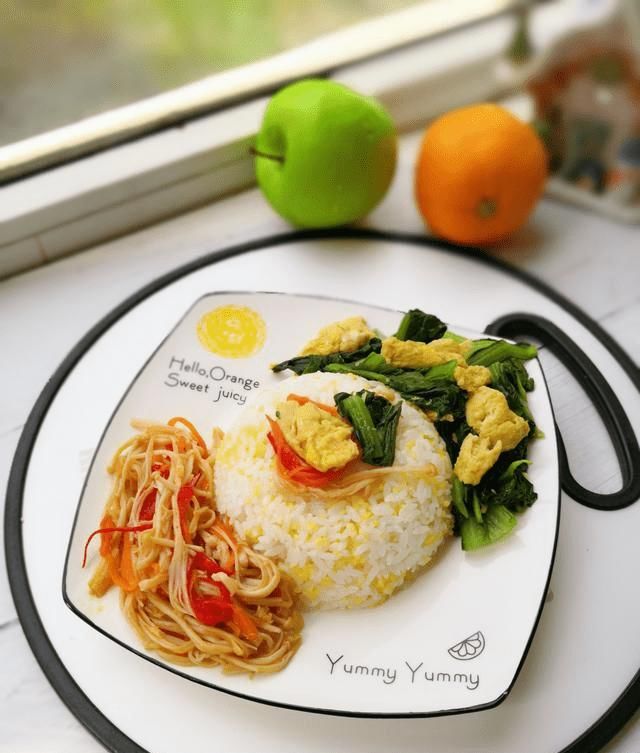 米饭|给女儿的午餐，虽然没有肉没有鱼，但食欲满满味道好，营养也不少