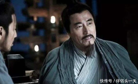 到底|萧何到底是一个怎样的人为什么会说“成也萧何，败也萧何”