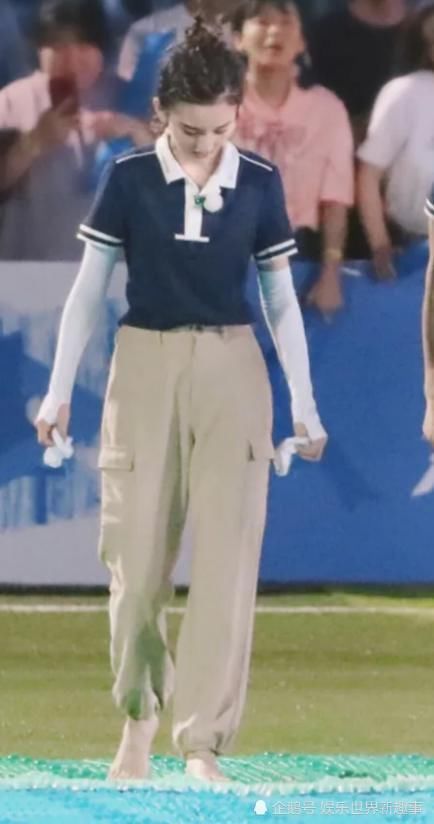 全场|《跑男》下期未播先火,迎来史上唯一一位不怕指压板的嘉宾,全场呆住