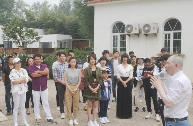  编辑搜图|《浪姐》成团被爆有剧本？三位落选姐姐无缝衔接新角色