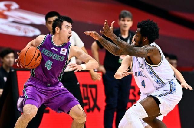 连败|江苏末节发力送山东连败,吴冠希29分打爆3大内线,外援38分立功