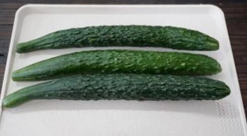  搅拌均匀|腌黄瓜时，腌好的黄瓜“软趴趴”？大厨教你做法，黄瓜脆爽入味