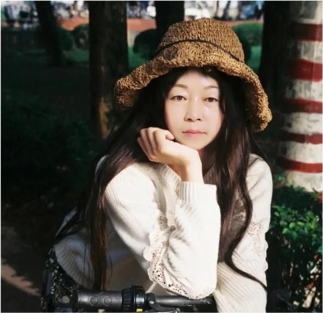 才女|逍遥诗集，人也逍遥，河南才女的诗，细腻温婉，尽显女性温柔灵动