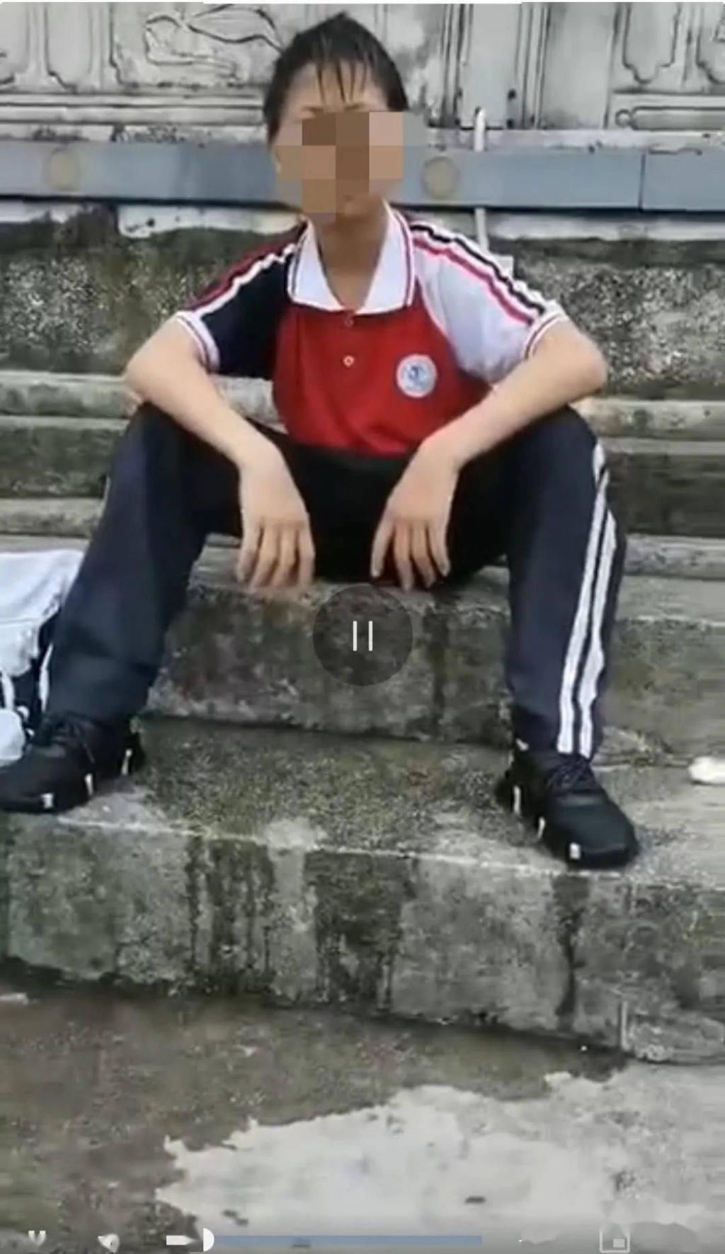  关键时刻|关键时刻砸窗游泳逃生，必备技能不能忽视