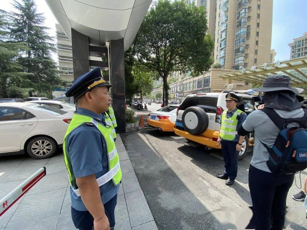  速度|直播“追缉”，杭州上演速度与激情？