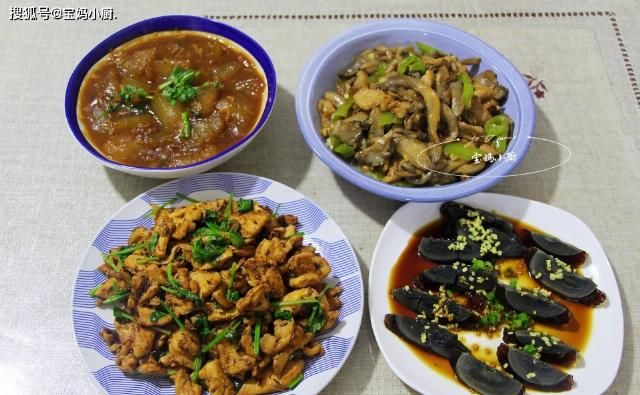  我家|我家晚餐，有荤有素四道菜，大人孩子吃得香，网友：还差一个汤