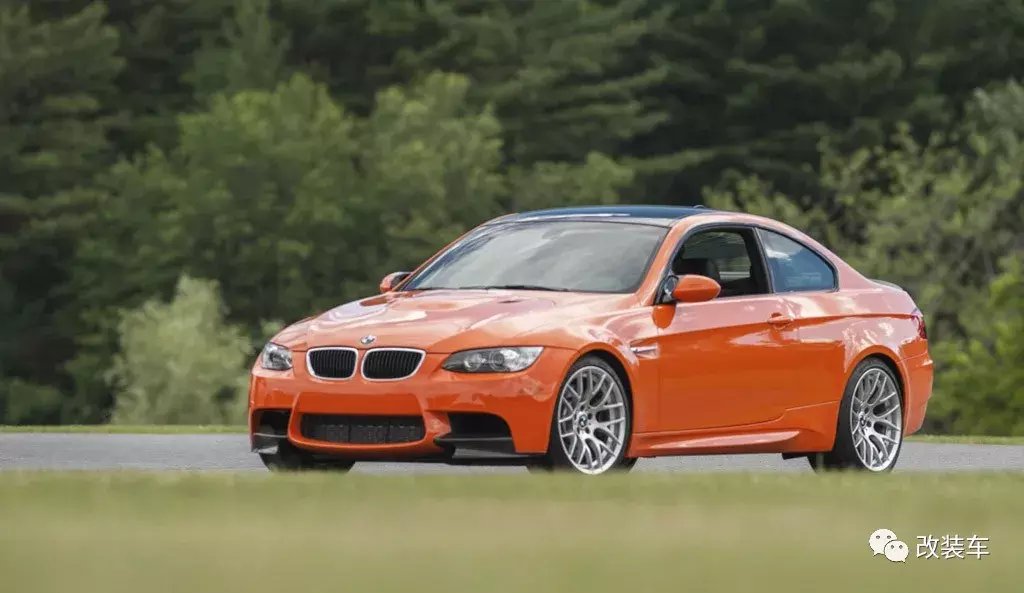 吸毒|都说玩车花钱如吸毒，还真有美国人靠贩毒来养自己的车库