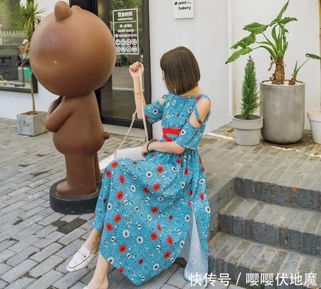  尽显|清新又不失设计感的连衣裙，既美观大方，无束缚，又尽显女性之美