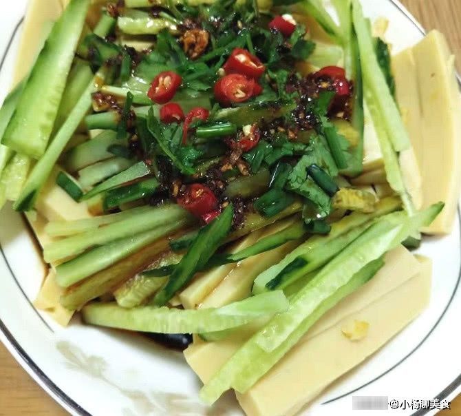 好吃|它是碱性食物,白菜萝卜一边站,皮肤光洁了,小腹不鼓了,特好吃