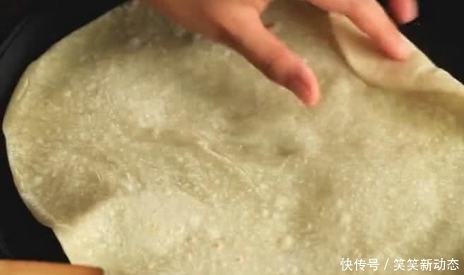  劲道|烙饼大法，60秒出锅，柔软又劲道，一顿吃5张都不够