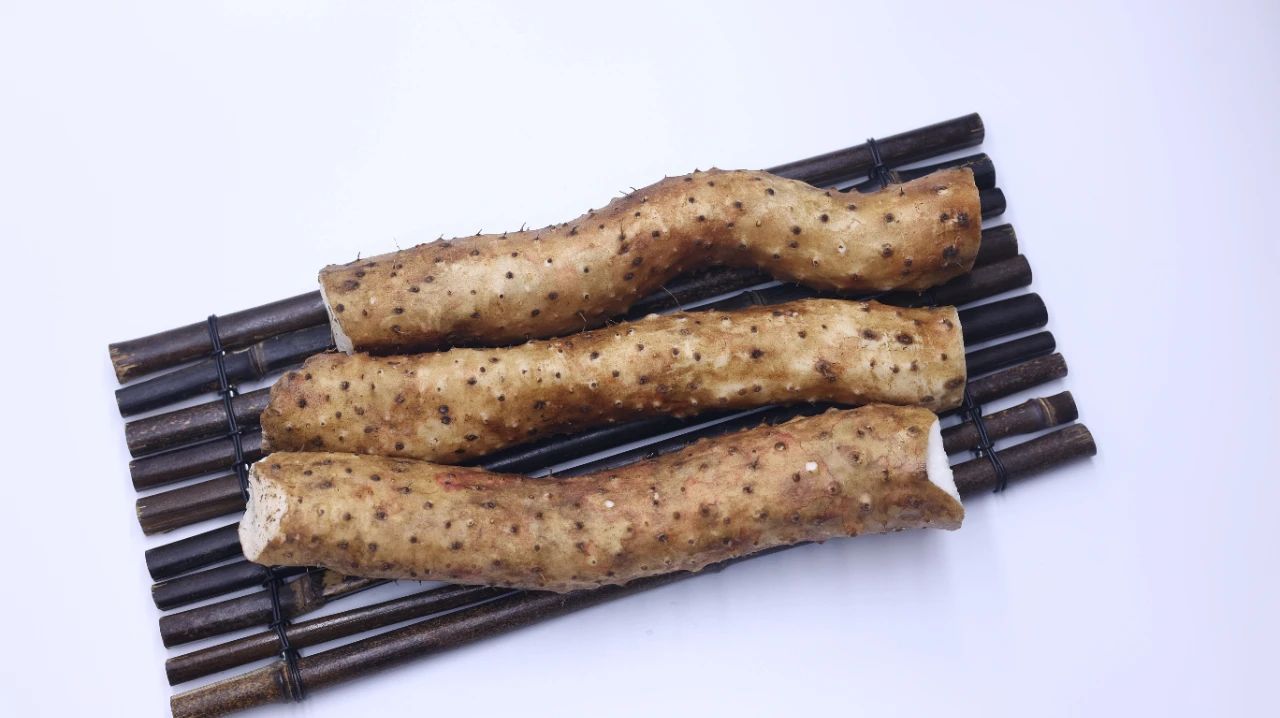 6大润肺食物2个养肺诀窍(养生先养肺！这5种常见食物能养肺润肺，肺不好的人赶紧补充)