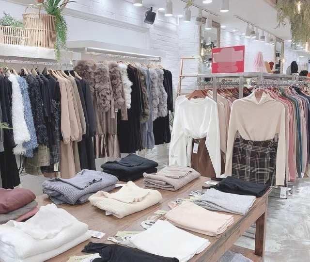  知名品牌服|照片和价格：韩国的服装店，是什么样的？