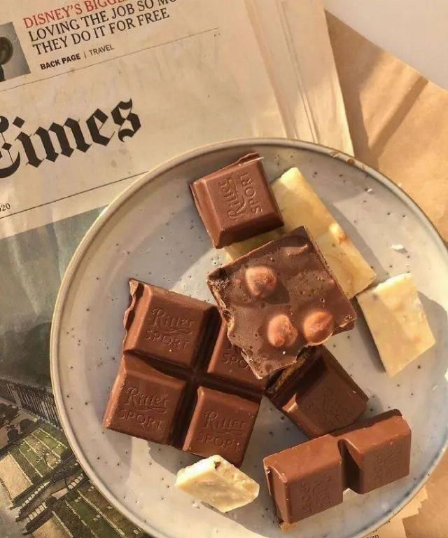  依旧|“愿你历尽沧桑，依旧心怀善意，清澈明朗”