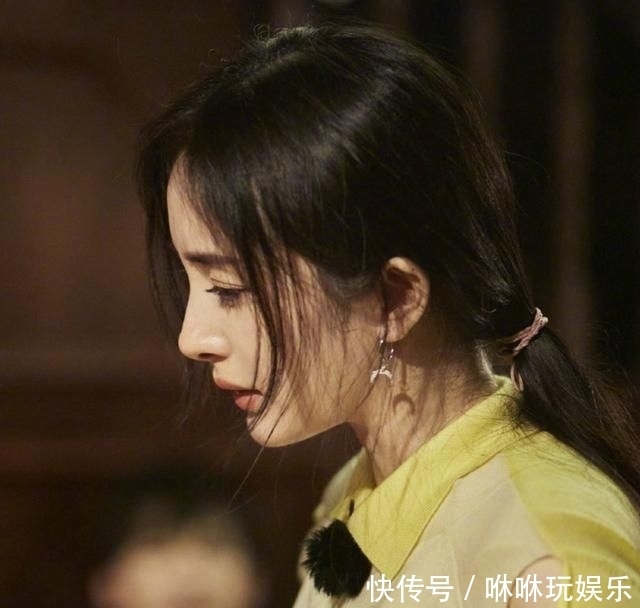  吓成|《密逃》空降开播，Justin凭胆量成为全场最A，邓伦被吓成小姑娘