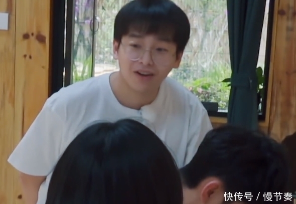  陷入|陷入一个怪圈的《向往的生活》，也该结束了！