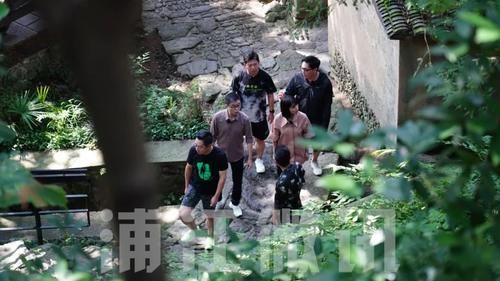  浦江|今天，华少、张绍刚、胡海泉等明星云集浦江，他们来做啥