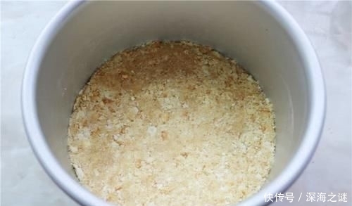  烤箱|夏天最爱的草莓蛋糕，清爽细腻，配方升级，不用烤箱，零失败