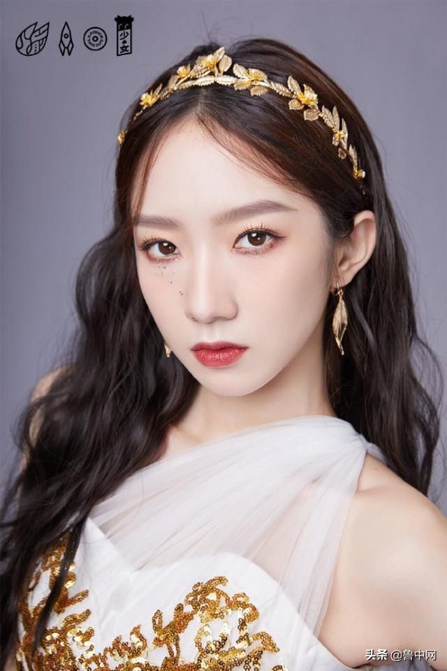  新造型|火箭少女101新造型曝光，你觉得谁的硬照最可？