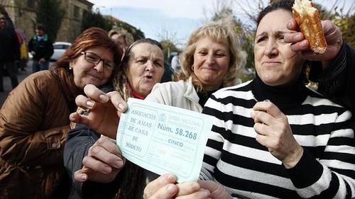 村民|全村200多村民合买彩票中9亿大奖 仅1人没买错过暴富机会