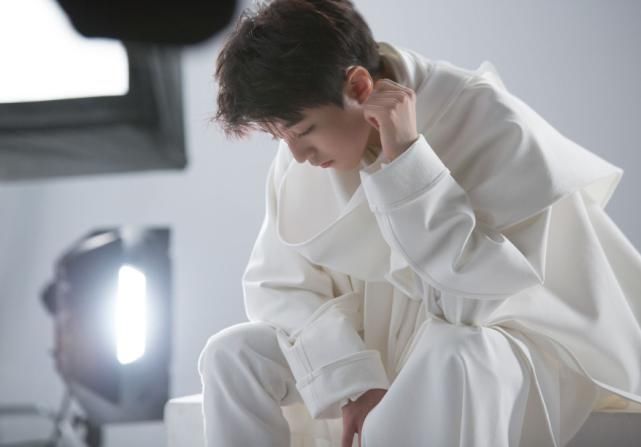 努力|王俊凯，真诚、努力的偶像，热爱舞台