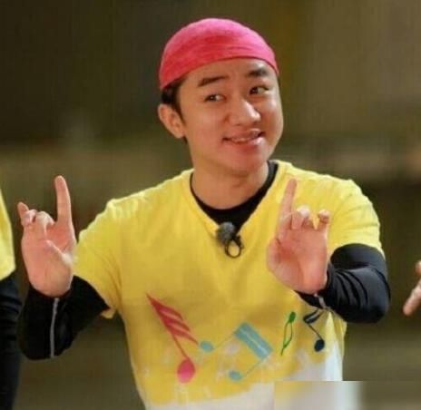  奔跑吧兄弟|王祖蓝在《跑男》戴头巾，在别的节目却不戴，这是为什么？