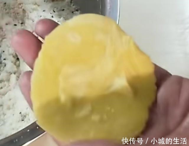 大包|大包酥做的小酥饼好吃到爆,层层酥脆直掉渣,省事快捷香甜不腻