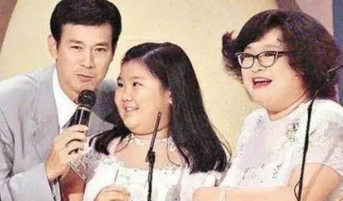  父母离异|同是一个爹，郑少秋4个女儿生活差距不是一般大，网友：渣男