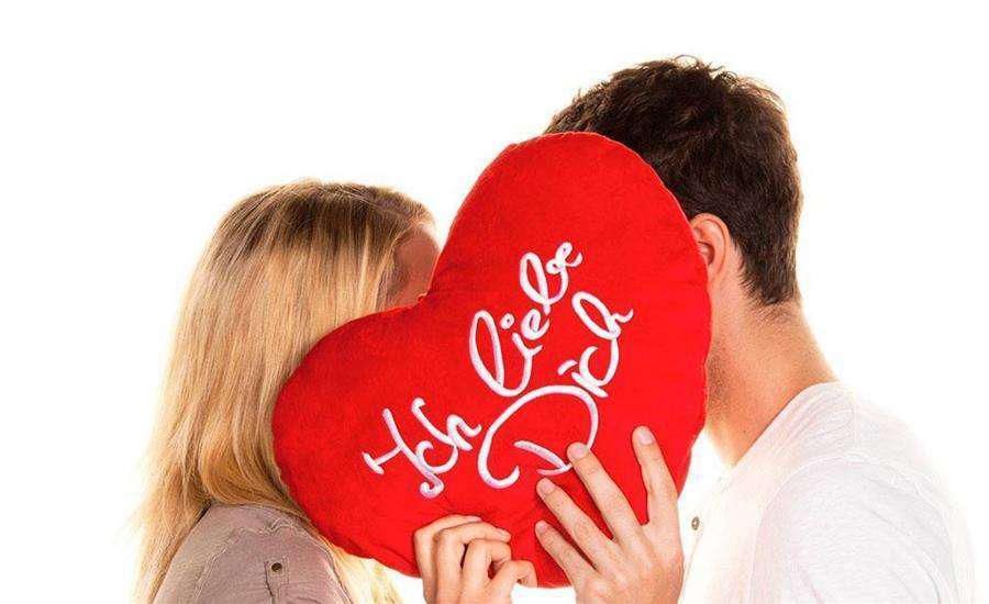 离婚率|离婚率越来越高，专家建议随夫姓可降低离婚率，这种说法靠谱吗？