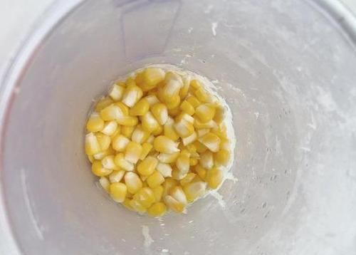 家小宝|烈日炎炎,宝宝不爱吃饭,口味清甜的玉米泥米糊,让宝宝吃不够