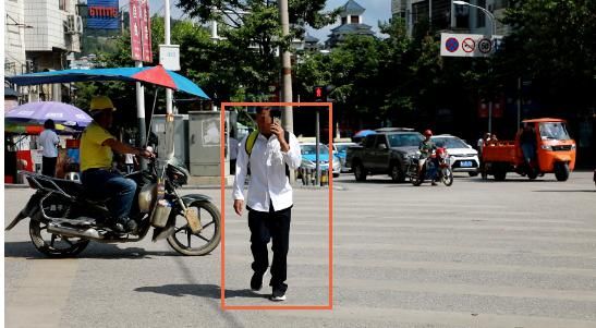 违规行为|又一波行人横穿马路被曝，看看有你认识的吗？