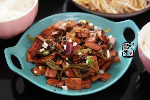  老公|一家3口的晚餐，30分钟不到，3道下饭菜上桌，老公：又省钱了