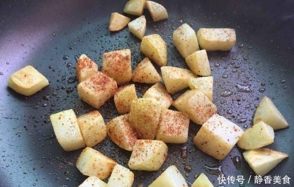 告诉|土豆不要再炒了!饭店老板告诉你,这样做外酥里嫩,孩子最爱吃