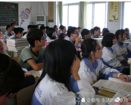 初中生|初中生上课“偷吃最多”的3种零食,最后一种,连学霸都拒绝不了