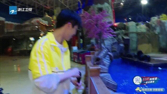  奔跑|今晚，继续跟着《奔跑吧》逛青岛！