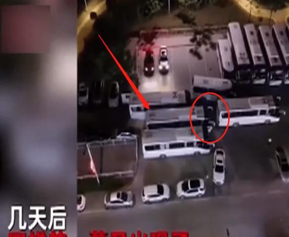 司机|私家车霸占大巴车位，还拒不挪车，大巴司机被迫使出“八卦阵”