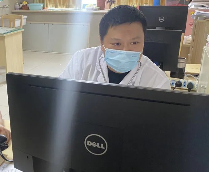  机会|微靖江：钱林医生：放弃机会，自愿留在基层医院近二十年